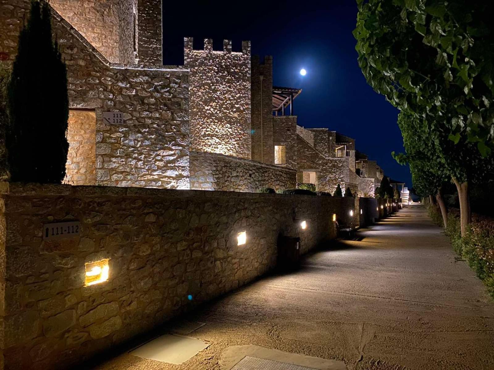 Castello Antico Hotel ギシオ エクステリア 写真